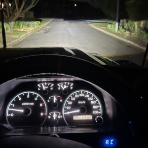 LAND CRUISER 7O SERIES PROJECTOR HEADLIGHTS - Image 4